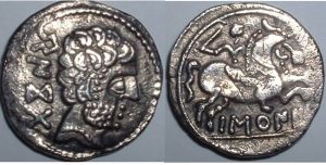 foto de ambos lados de un denario (moneda) griego
